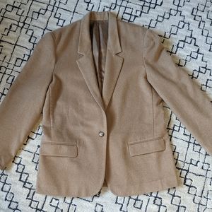 Lands End 100% camel hair blazer. Oversized 6. Actual size 12